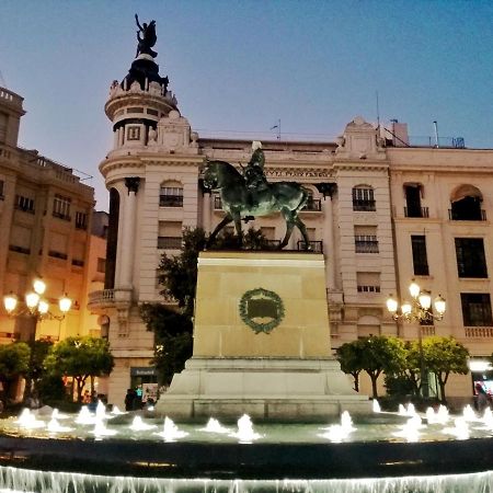 Apartamento El Duque - Plaza De Las Tendillas Кордоба Екстериор снимка