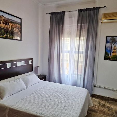 Apartamento El Duque - Plaza De Las Tendillas Кордоба Екстериор снимка